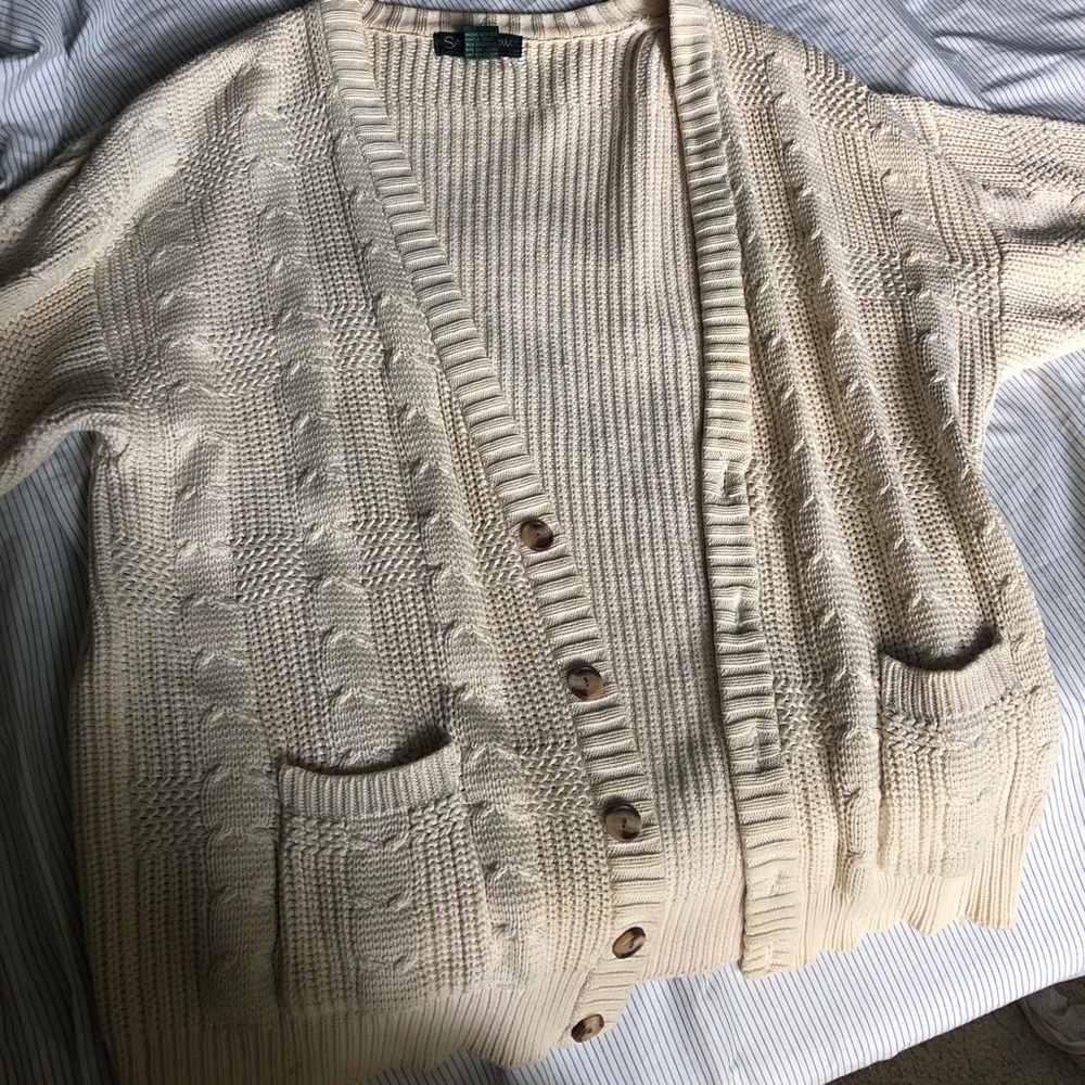 Oversized beige cardigan